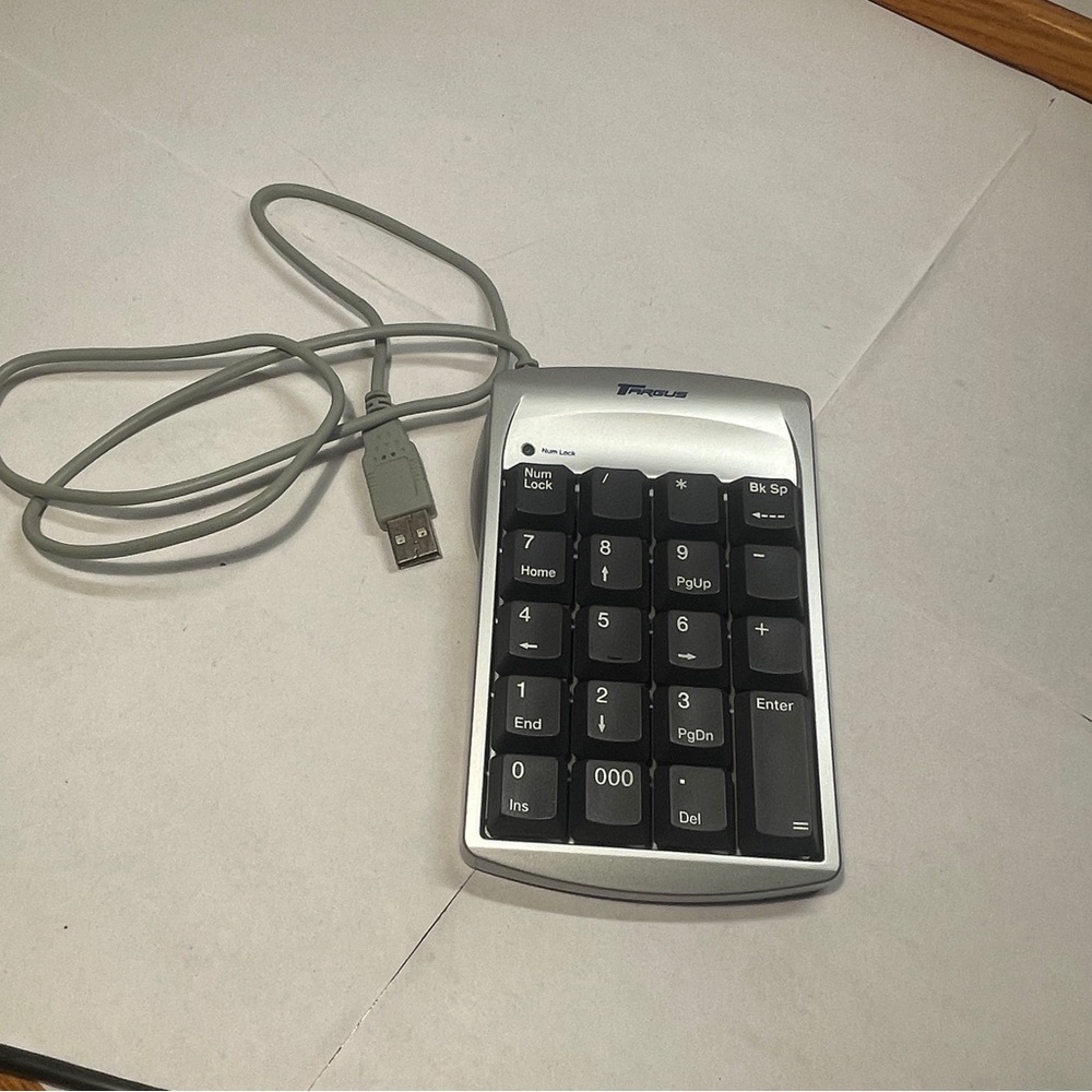 Targus Silver and Black USB Numeric Keypad